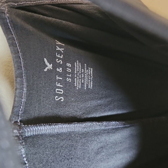 AE strapy tank - Picture 2 of 4